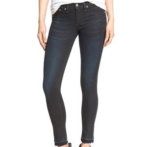 RAG & BONE Raw Edge Skinny Jean
SIZE 24